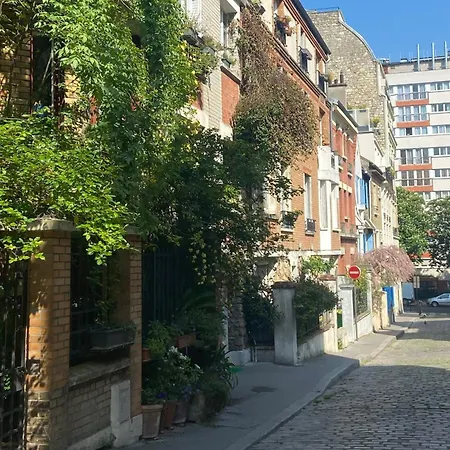 Pleasant With Terrace In Belleville Appartamento *